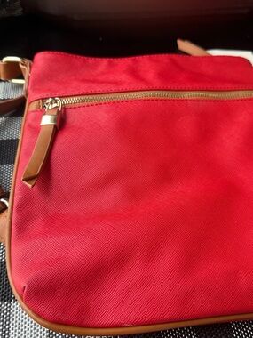 Shiraleah Red Crossbody Bag with Tan Trim